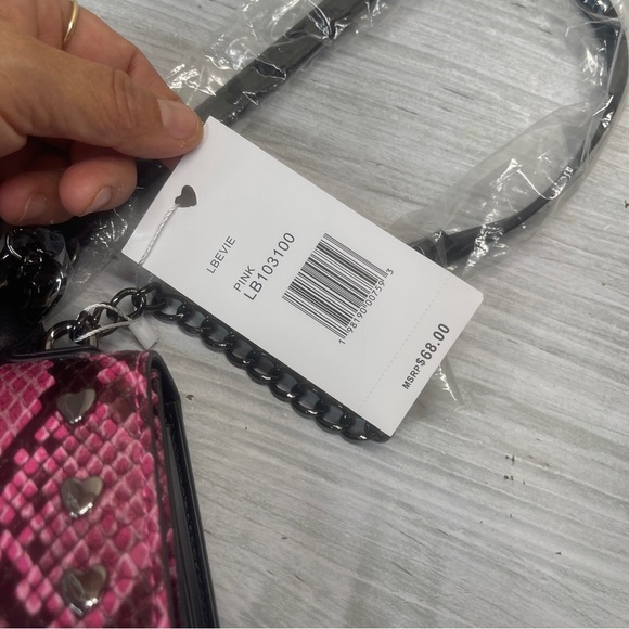 Betsey Johnson LUV Betsey LBEVIE Pink Black Heart Shaped Snake Print Studded Bag - Picture 10 of 16